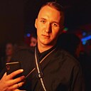 Знакомства: Виктор, 26 лет, Великий Новгород