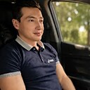 Знакомства: Денис, 32 года, Екатеринбург