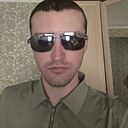 Знакомства: Илья, 24 года, Большой Камень