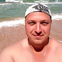 Знакомства: Артем, 32 года, Могилев