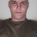 Знакомства: Дима, 18 лет, Новосибирск