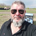 Знакомства: Бислан, 47 лет, Луганск