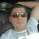 Знакомства: Вито, 24 года, Хабаровск