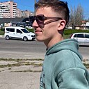Знакомства: Анатолий, 21 год, Запорожье