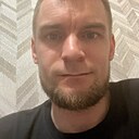 Знакомства: Жека, 32 года, Сарапул