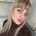 Знакомства: Карина, 37 лет, Азов