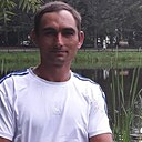 Знакомства: Umar, 41 год, Грозный