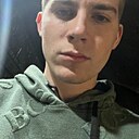 Знакомства: Макс, 20 лет, Владикавказ