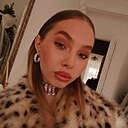 Знакомства: Алина, 21 год, Киев