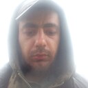 Знакомства: Макс, 28 лет, Бельцы