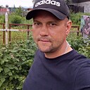Знакомства: Илья, 39 лет, Южно-Сахалинск