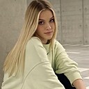 Знакомства: Софья, 19 лет, Москва