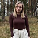 Знакомства: Ирина, 25 лет, Псков