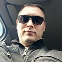 Знакомства: Артур, 26 лет, Волхов