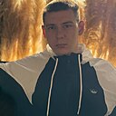Знакомства: Дмитрий, 21 год, Ульяновск