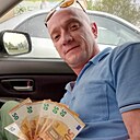 Знакомства: Андрей, 41 год, Волжский