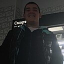 Знакомства: Дмитрий, 25 лет, Москва