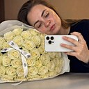 Знакомства: Солнышко, 29 лет, Москва