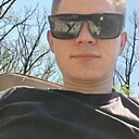 Знакомства: Илья, 25 лет, Архангельск