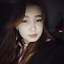 Знакомства: Ксюша, 18 лет, Бишкек