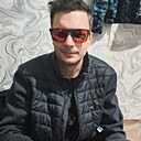 Знакомства: Александр, 33 года, Усолье-Сибирское