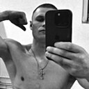 Знакомства: Иван, 29 лет, Нижневартовск