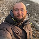 Знакомства: Артем, 33 года, Ялта