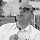 Знакомства: Андрей, 37 лет, Магадан