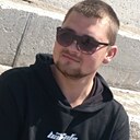 Знакомства: Виктор, 29 лет, Новокуйбышевск