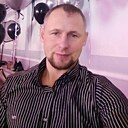 Знакомства: Игорь, 36 лет, Ярега