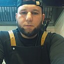 Знакомства: Исмоил, 31 год, Сосновый Бор