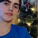 Знакомства: Танюша, 25 лет, Симферополь