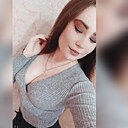 Знакомства: Ангелина, 25 лет, Донецк