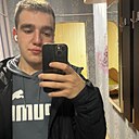 Знакомства: Дмитрий, 24 года, Сыктывкар