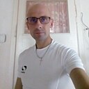 Знакомства: Dominik, 44 года, Познань