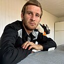 Знакомства: Артем, 28 лет, Апшеронск