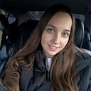 Знакомства: Ульяна, 24 года, Омск