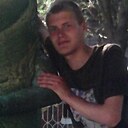 Знакомства: Владислав, 31 год, Симферополь