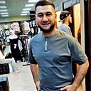 Знакомства: Бехруз, 32 года, Тюмень