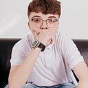 Знакомства: Дмитрий, 21 год, Уральск
