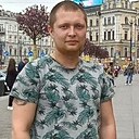 Знакомства: Олег, 28 лет, Феодосия