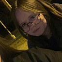 Знакомства: Вика, 18 лет, Тюмень