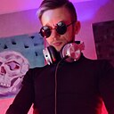 Знакомства: Виталий, 33 года, Великий Новгород