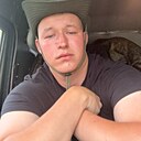 Знакомства: Слава, 27 лет, Уфа