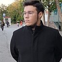 Знакомства: Егор, 25 лет, Курган