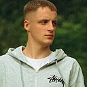 Знакомства: Илья, 19 лет, Березино