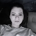 Знакомства: Vika, 28 лет, Евпатория