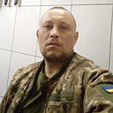 Знакомства: Vitaliy, 38 лет, Харьков
