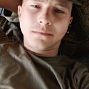 Знакомства: Данил, 20 лет, Михайловское