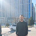 Знакомства: Абубакр, 34 года, Салехард